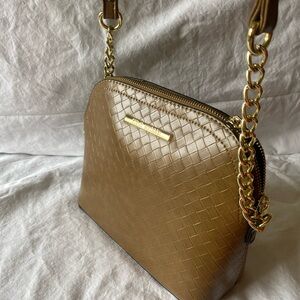 Steve Madden crossbody handbag